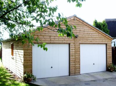 Pic 34. 8.4m x 6.6m Garage with interlocking concrete tile roof